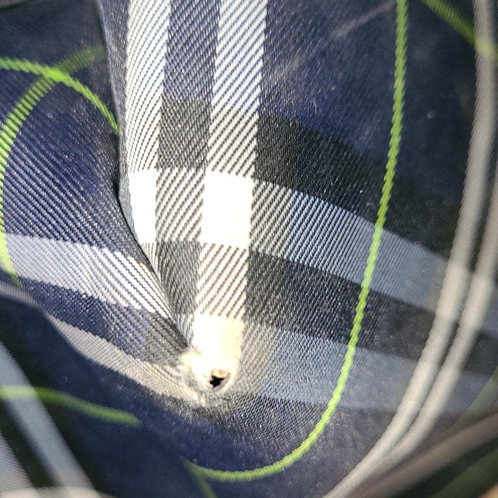 BURBERRY NOVA Nylon Tote. Blue Label, Burberry. Pre-loved. - Picture 8 of 16